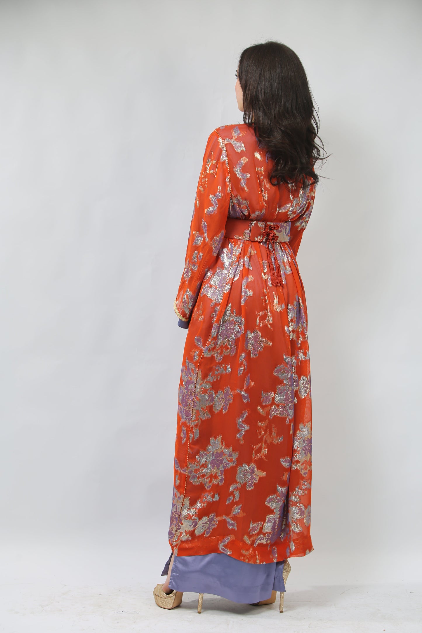 L’Art du Tlija : Un Caftan Somptueux pour les Grandes Occasions PETITE