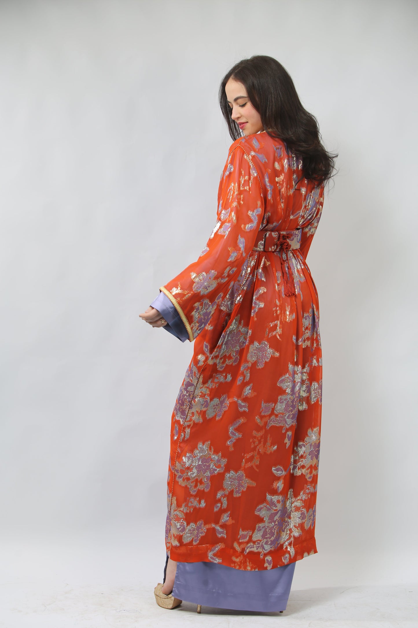 L’Art du Tlija : Un Caftan Somptueux pour les Grandes Occasions PETITE