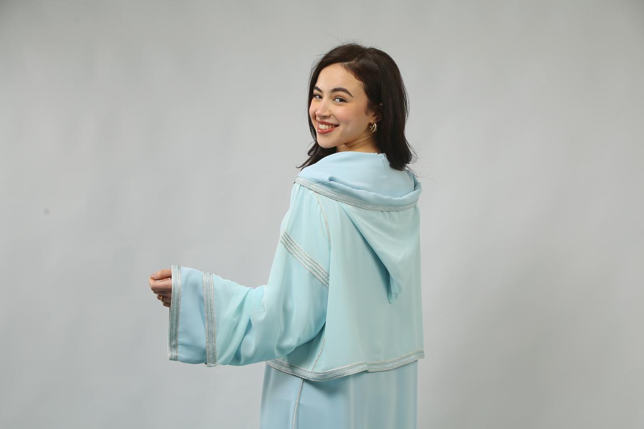 Caftan Deux Pièces en Yakout et Crêpe – Élégance Raffinée