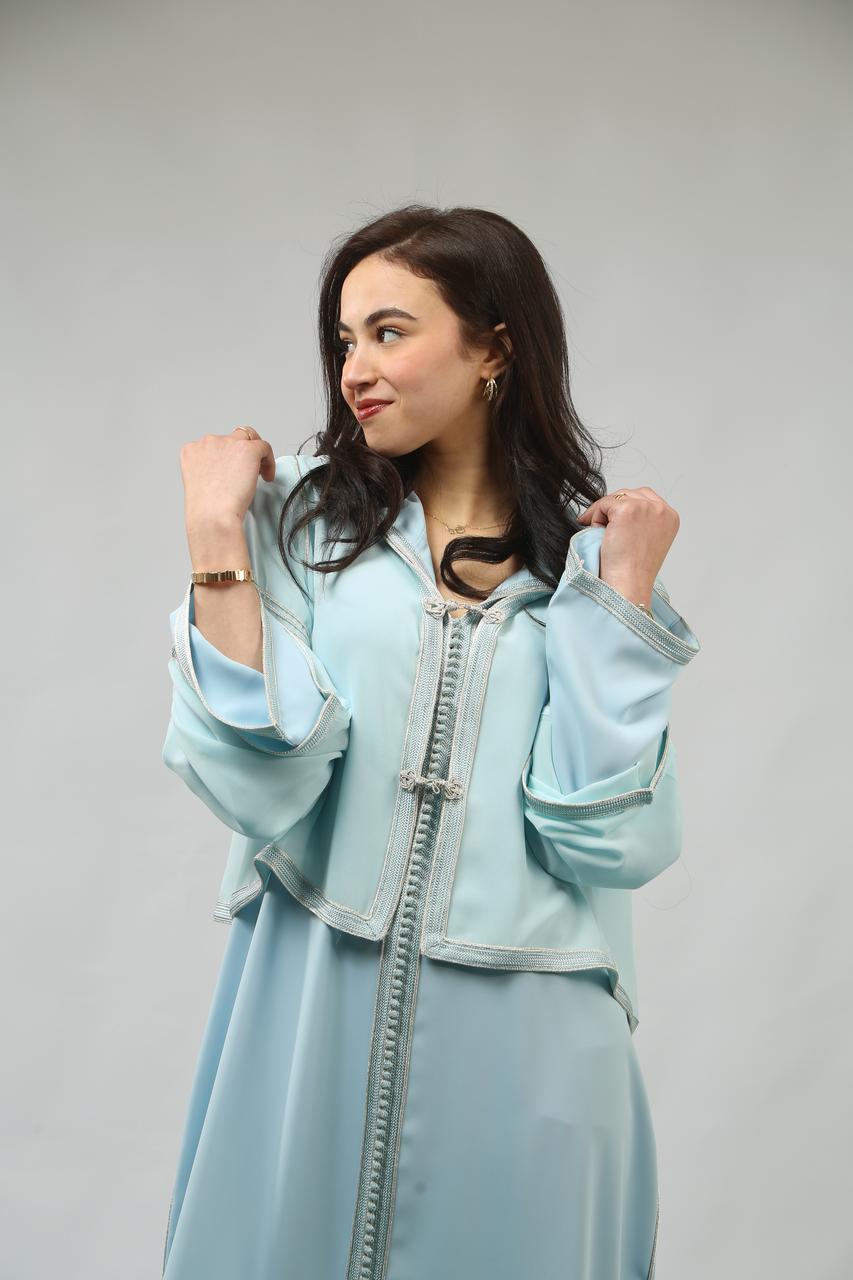 Caftan Deux Pièces en Yakout et Crêpe – Élégance Raffinée